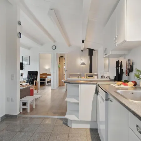 Lovely In With Kitchen *